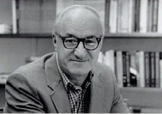 albert-bandura-office